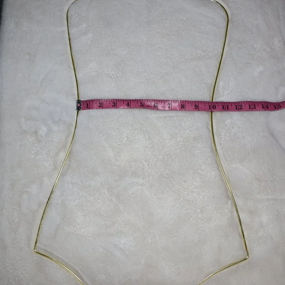 Body Shape Display Hanger - Picture 12 of 15